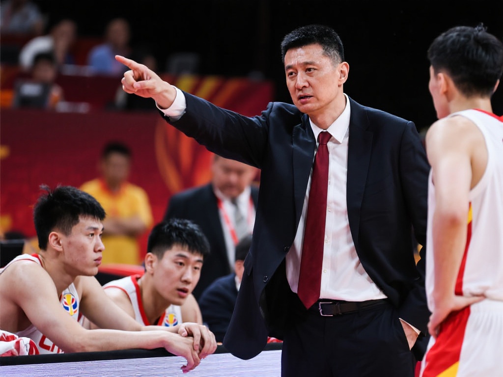 中超新篇章：里皮掌舵的机遇与考验